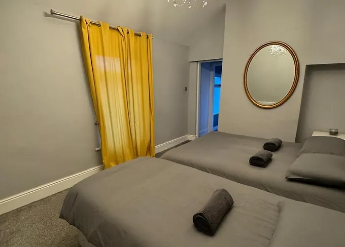 Luxury Triple Room Near Croke Park -1